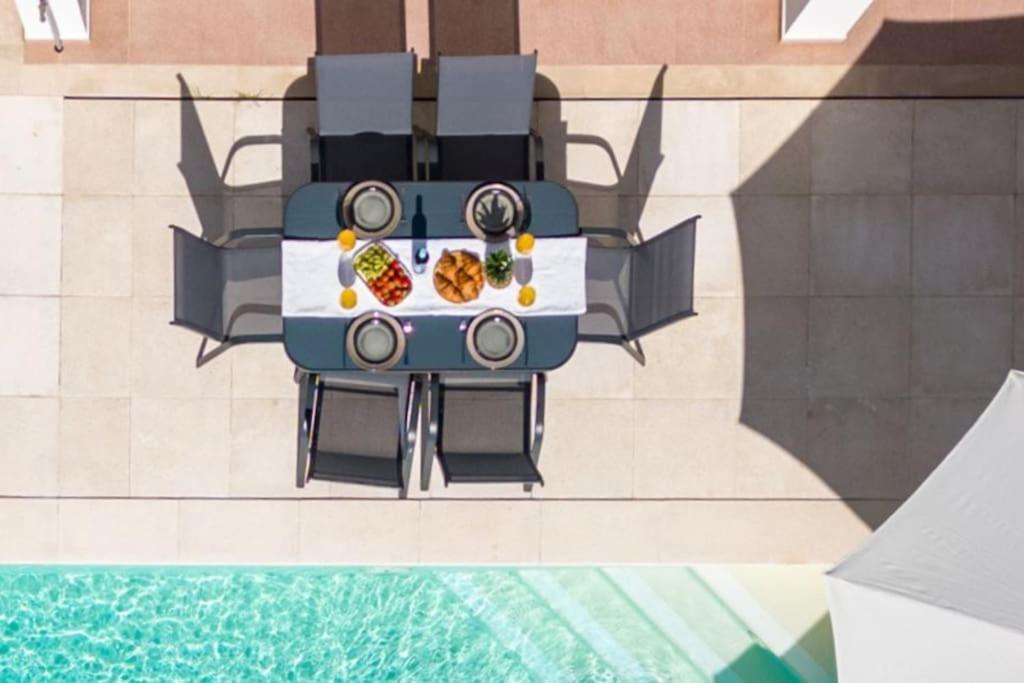 Villa Coral - Private Large Pool & Garden Famalicao Exterior photo